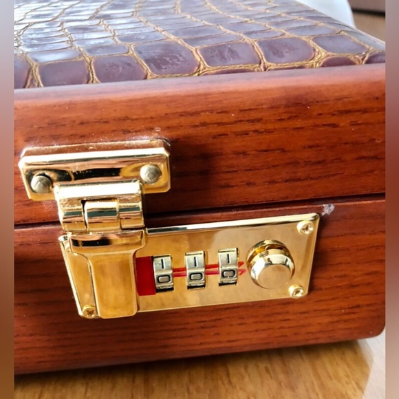 Vintage Authentic Krieger Watch Box Briefcase Only - Picture 5 of 10